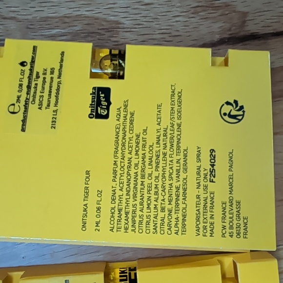Onitsuka Tiger Eau de Parfum Set - Picture 4 of 4